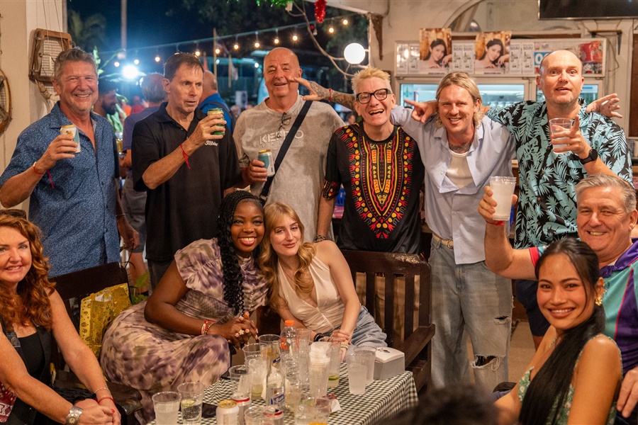 CM Sixes 2026 – Around the Ground