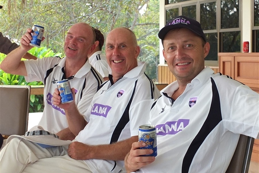Lanna centurions Richard Young (left) and Martin Cardno (right) with captain Pete Warner in 2014.